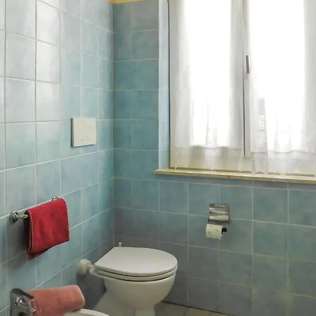 2 Bedroom Pet Friendly In *